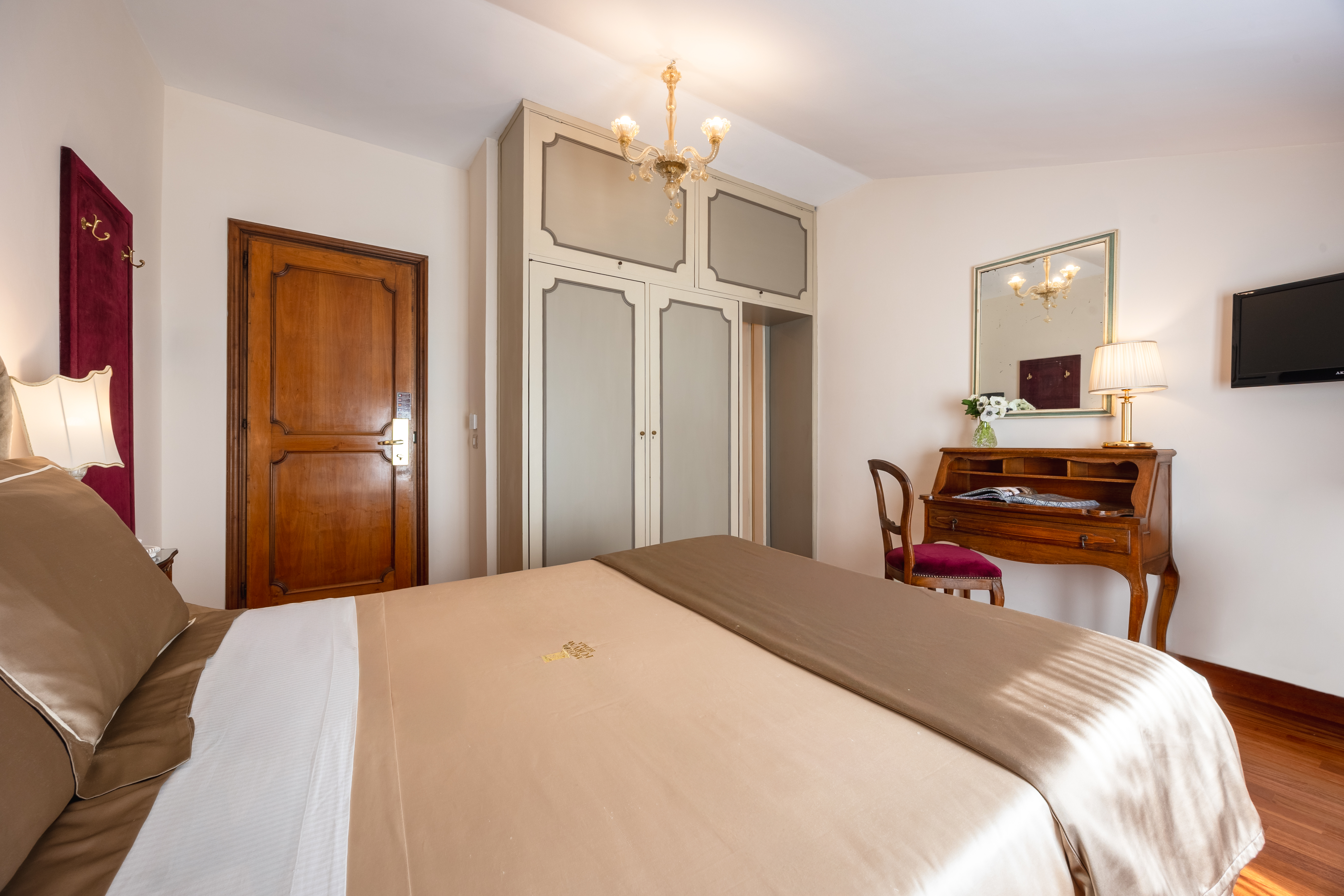 New Style, Double Bed