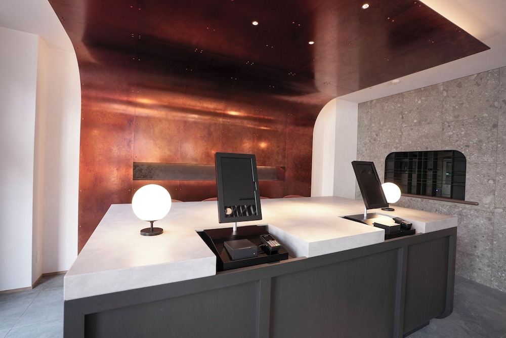 CINQS Hotel 25/50