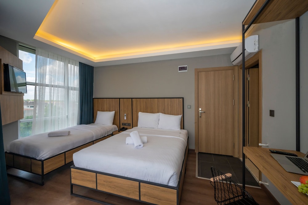 Corlu Dem Hotel 30/50