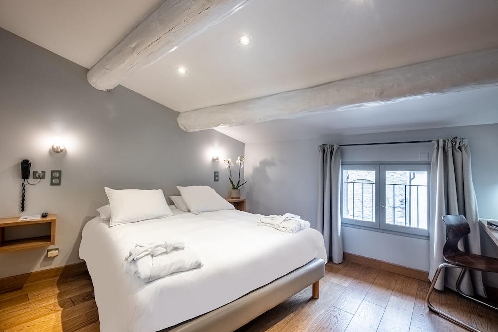Boutique Hotel Entraigues 25/61