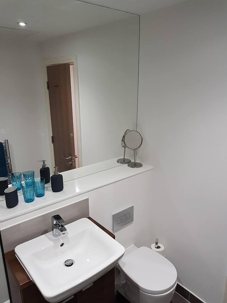 Travelodge Liverpool Central The Strand Hotel 44/50
