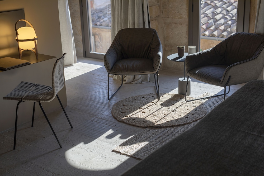 Boutique Hotel Can Aulí 30/34