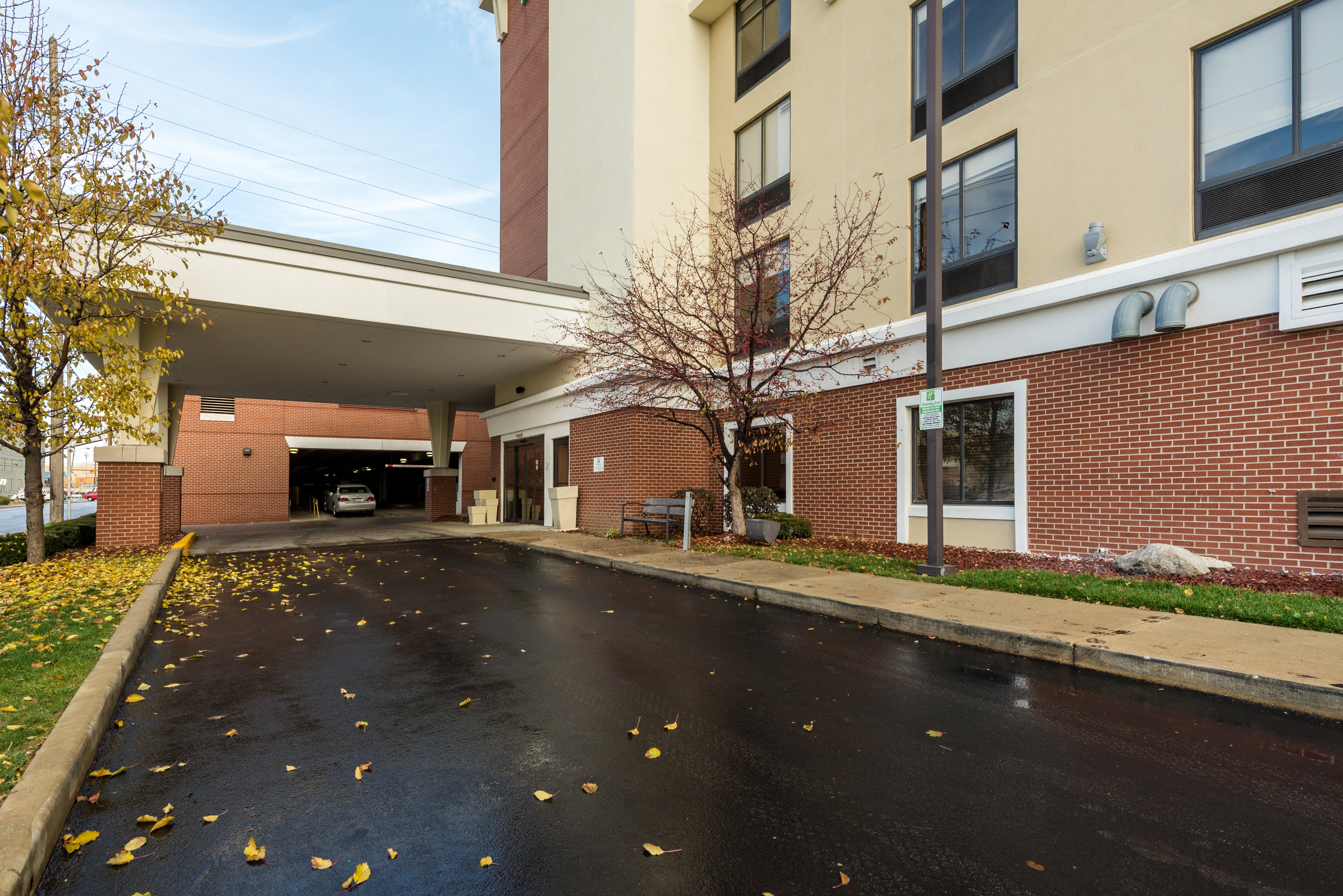 Holiday Inn Indianapolis Downtown 45/47