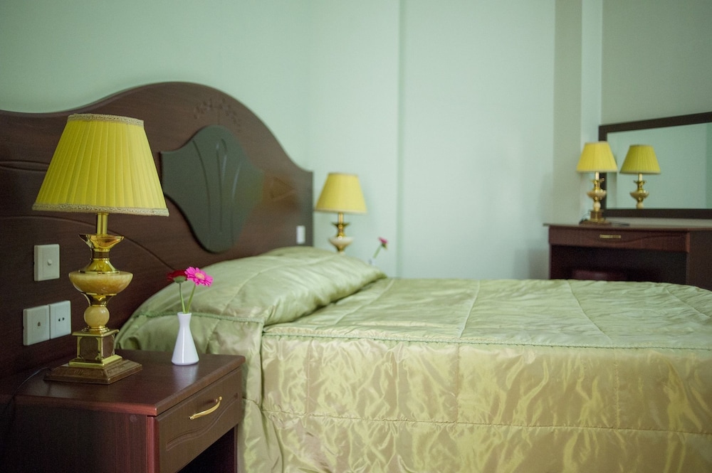Hotel O. Galogre 34/64