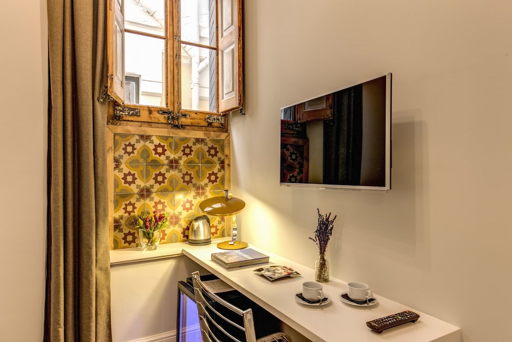 We Boutique Hotel 34/74