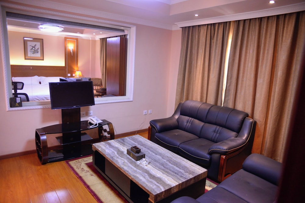 Emmad Furnished Hotel 38/50