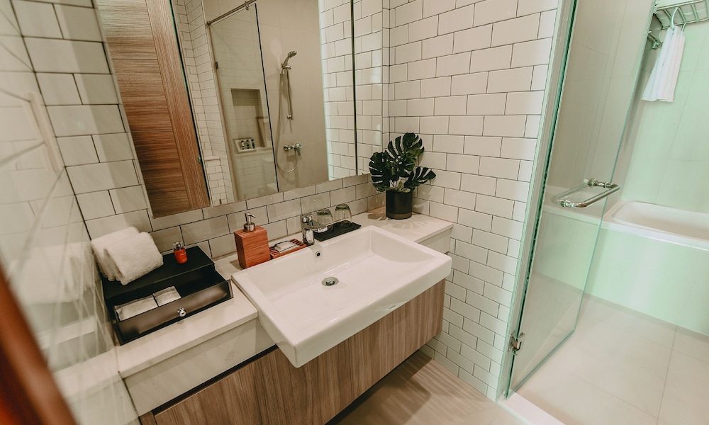 Oakwood Hotel Residence Sri Racha 31/83