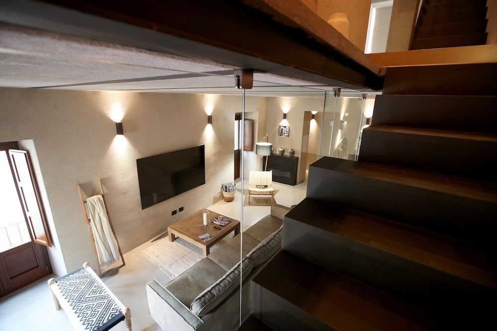 Casa Nostra Boutique Hotel 28/50