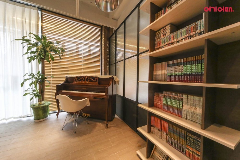 Ami Boutique Hotel 34/50