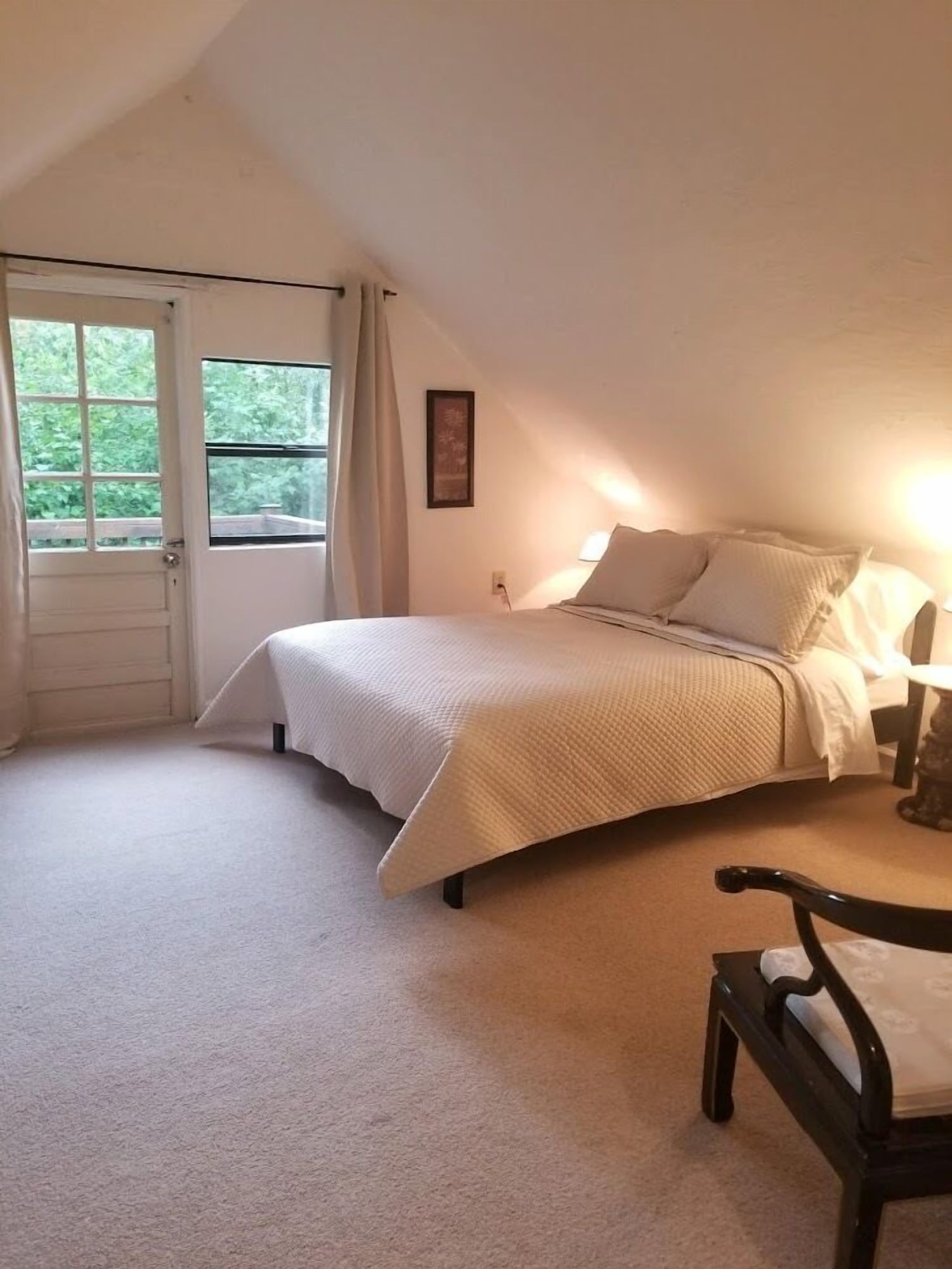 Loft, Queen Bed