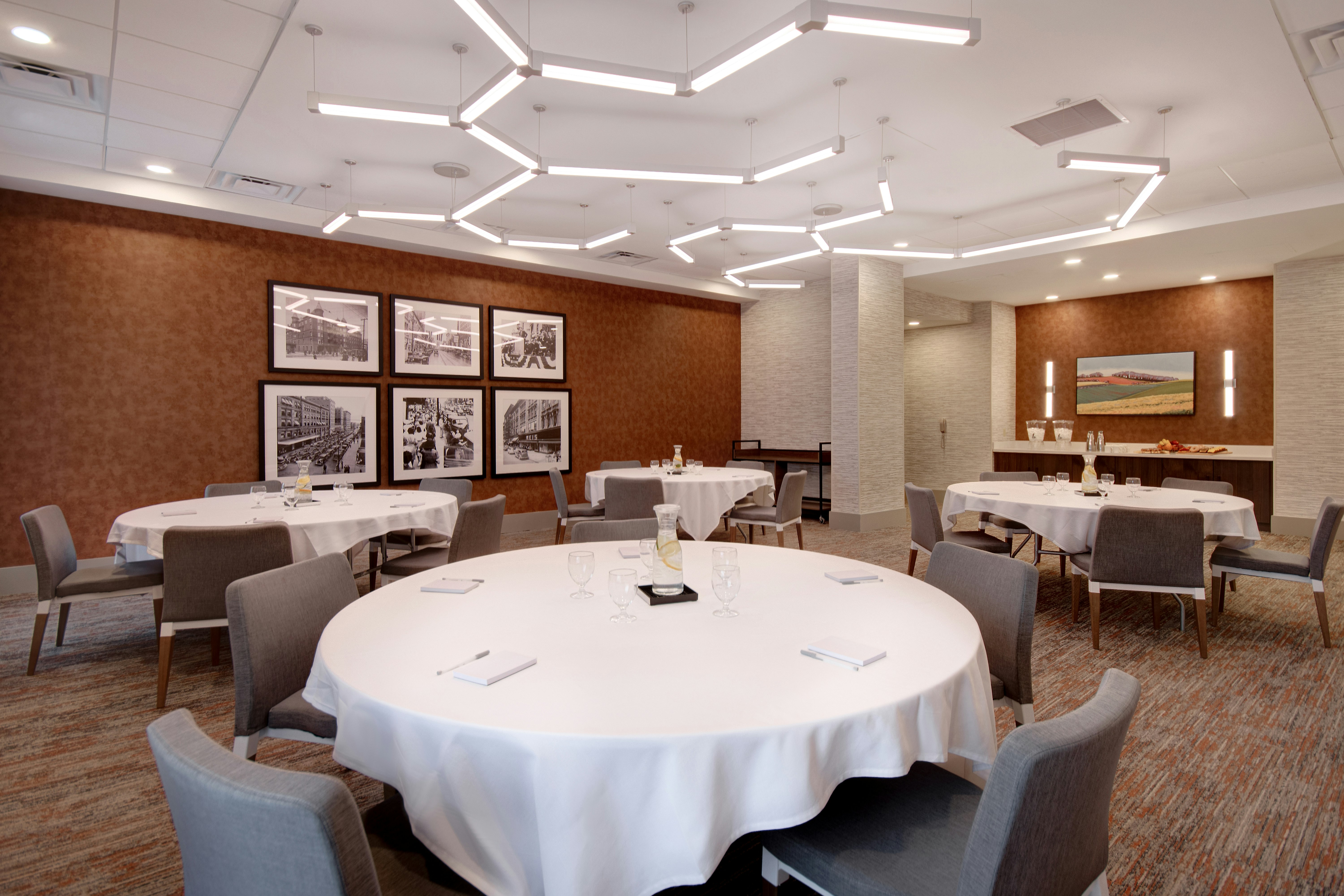 Hilton Garden Inn Terre Haute 47/66