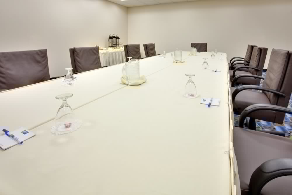 Holiday Inn Express Hotel Suites Williamsport 43/43