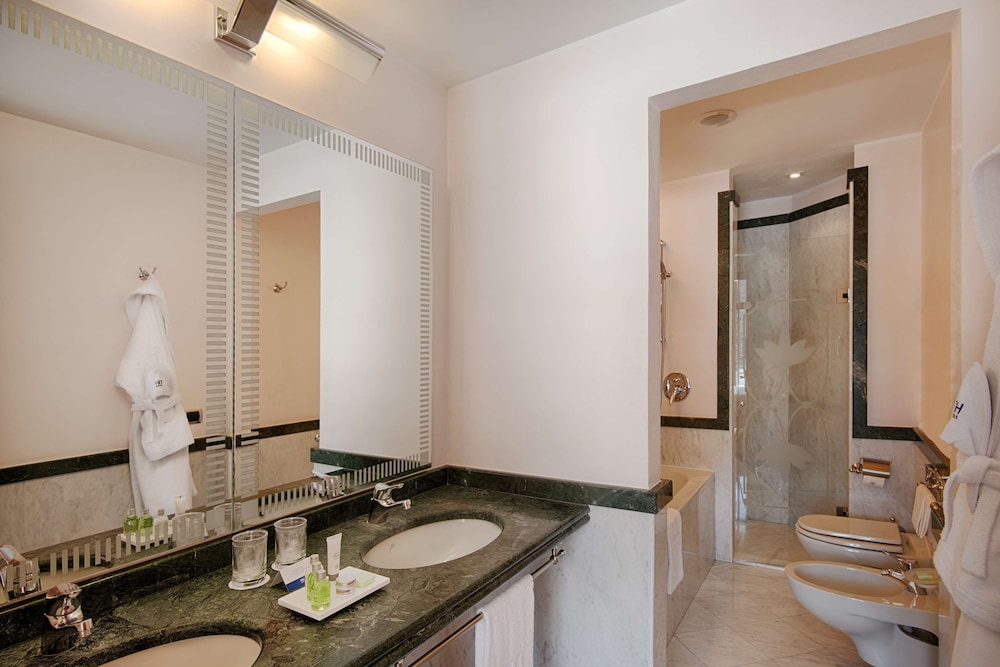 Hotel NH Lecco Pontevecchio 49/50