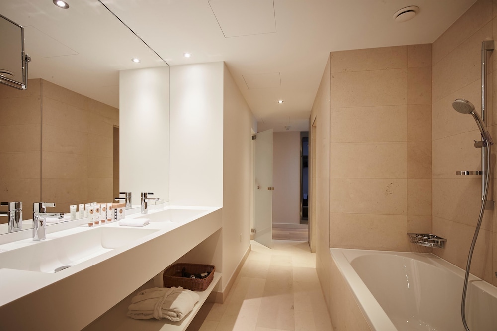 Modern Times Hotel, Vevey, A Tribute Portfolio Hotel 35/79