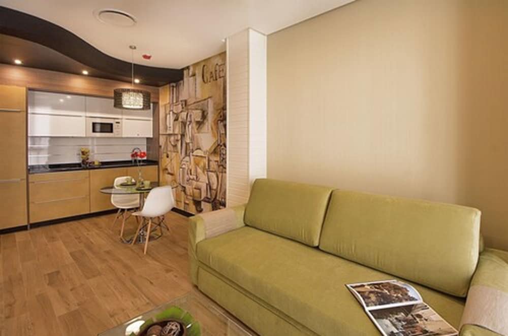 Apartamentos Suites Oficentro Deluxe 54/72