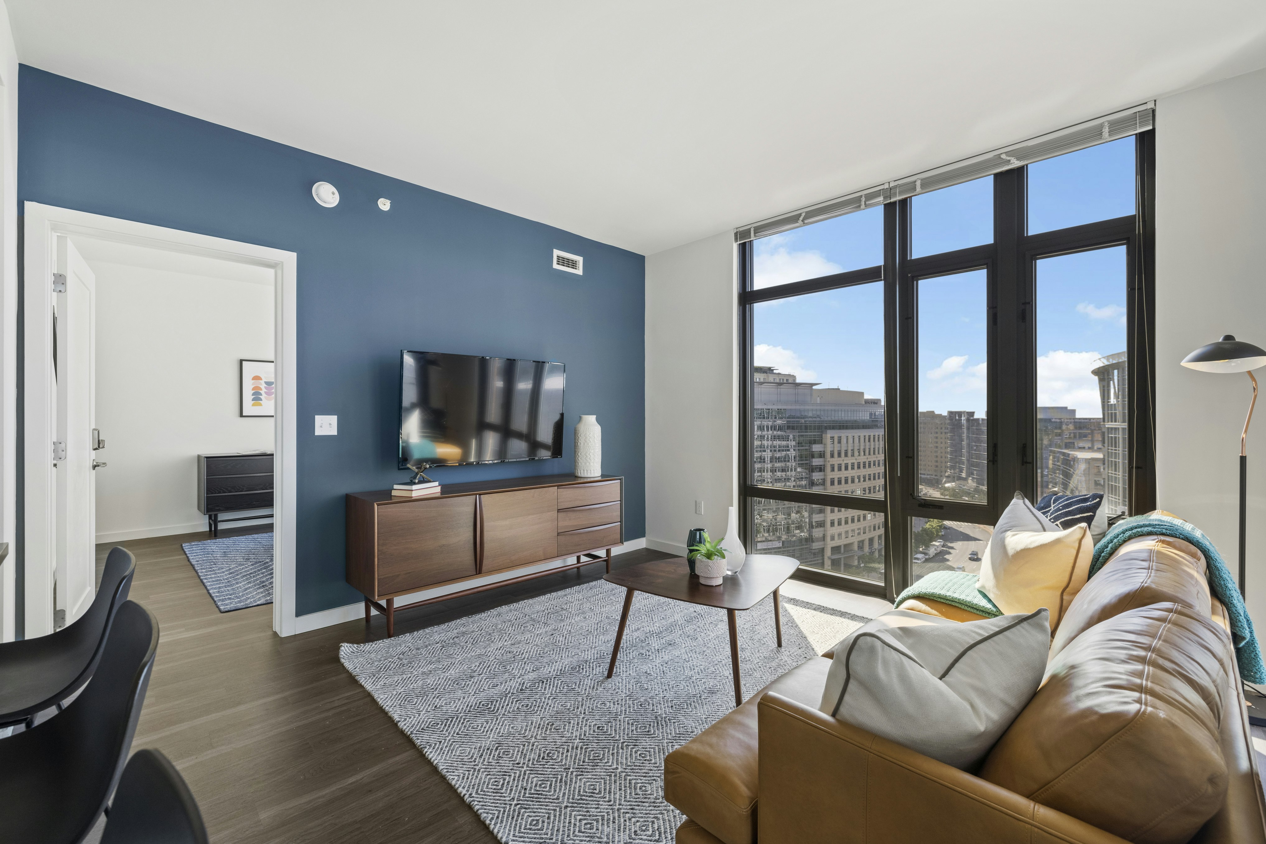 Placemakr Marymount Ballston 21/31