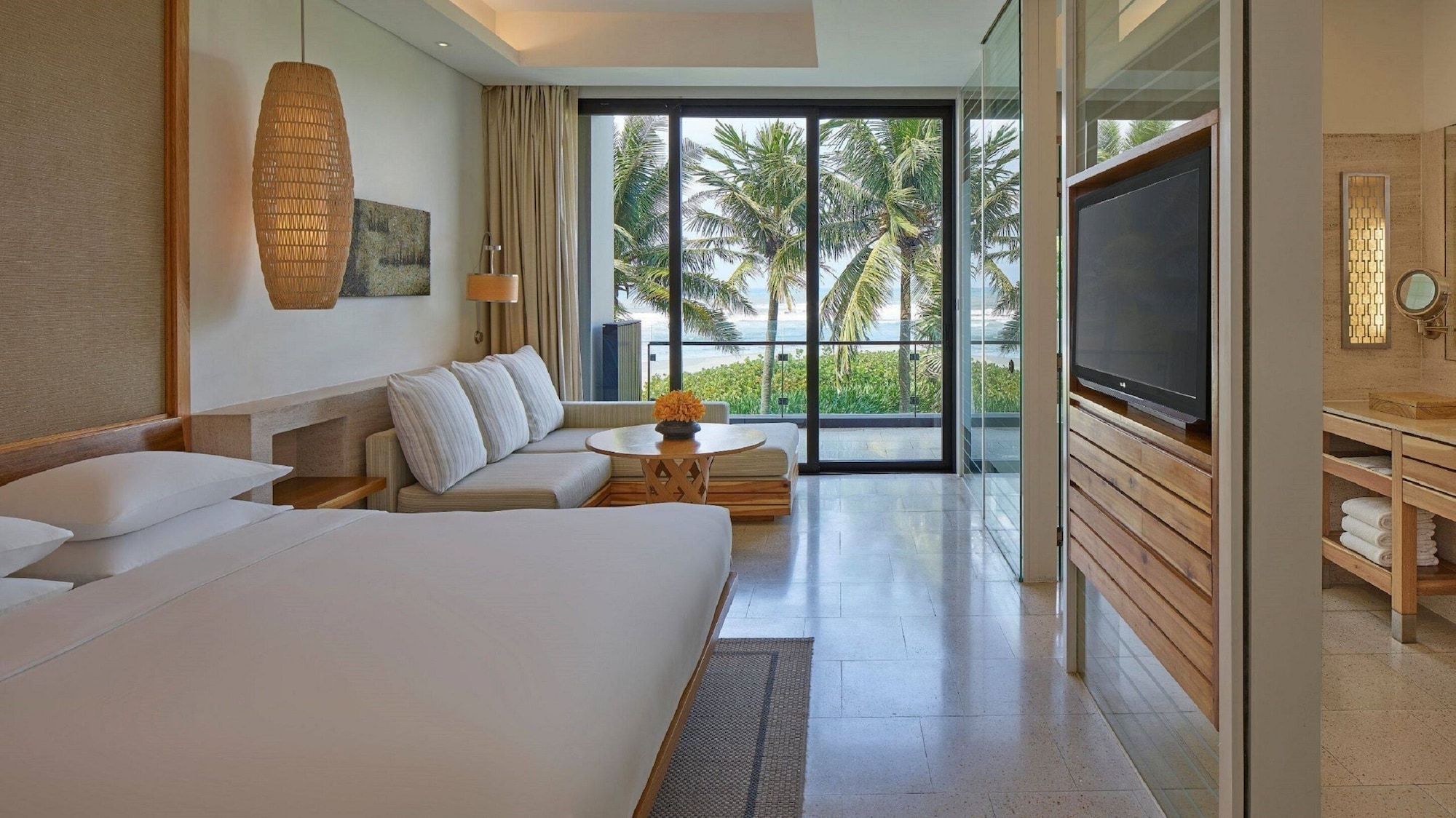 غرفة كلوب بسرير كينج بإطلالة على البحر، Hyatt Regency Danang Resort And Spa 6/10