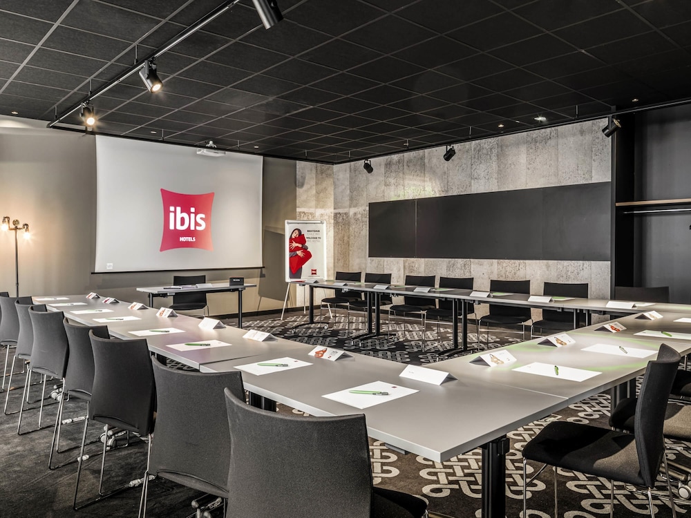 Ibis Le Mans Centre Gare Nord Hotel 56/73