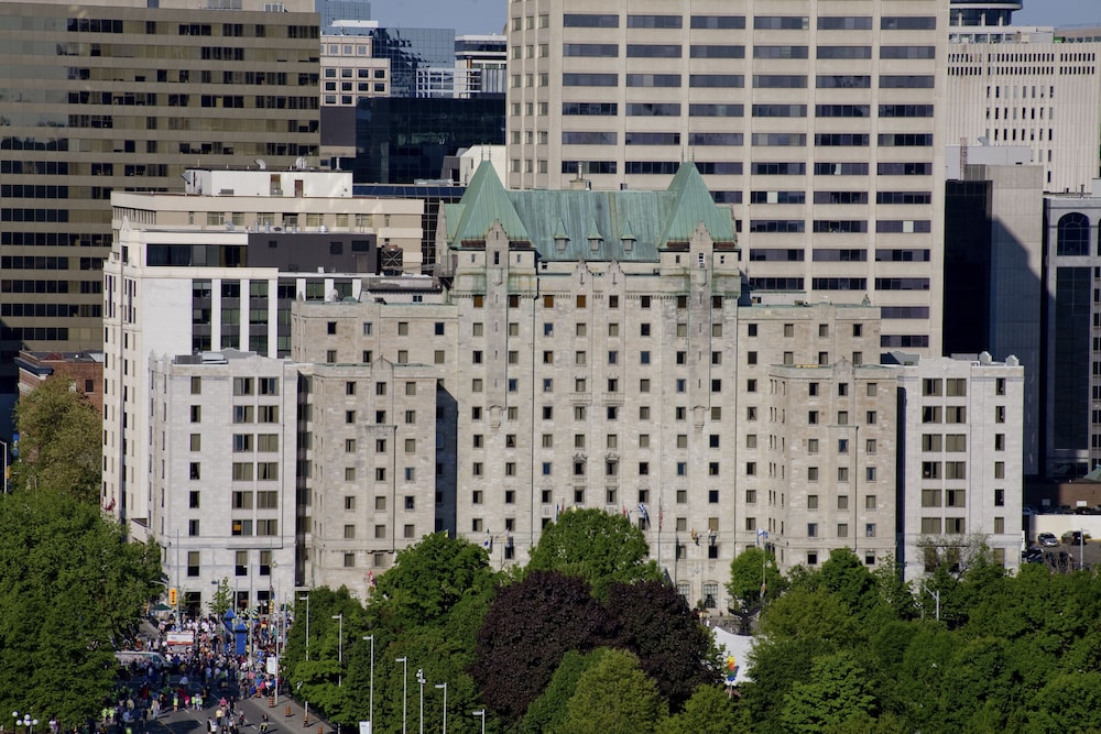 Lord Elgin Hotel 7/71