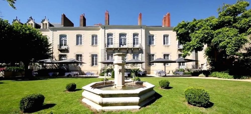 HOTEL PERIER DU BIGNON 41/54
