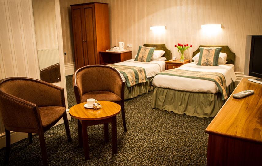 Standard, Twin Beds
