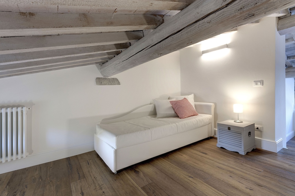Mamo Florence - Mattonaia Apartment 8/21