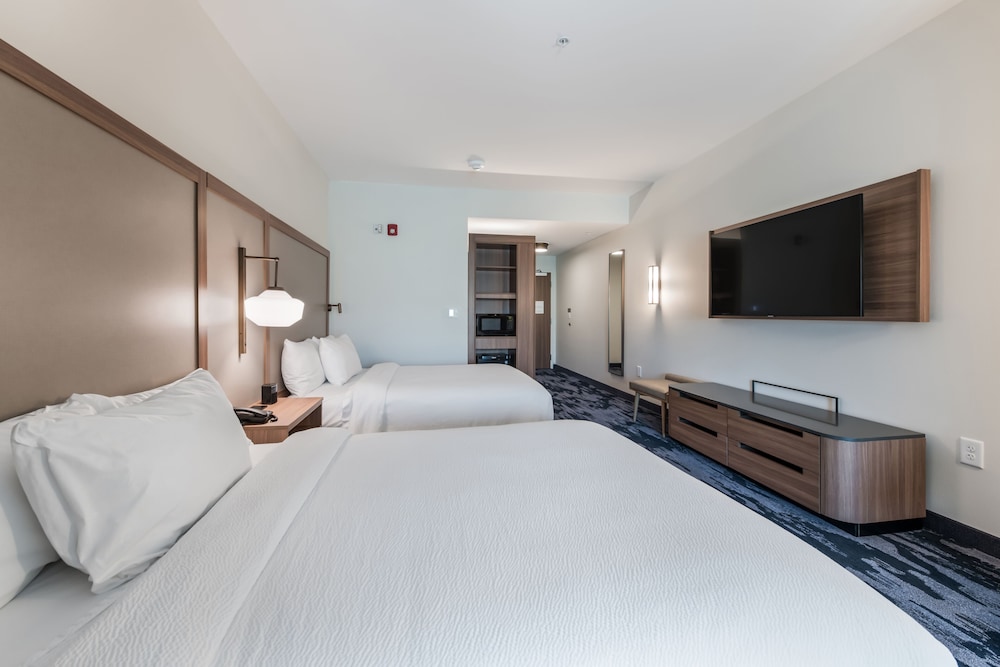 Fairfield Inn & Suites by Marriott Knoxville Clinton 5/33