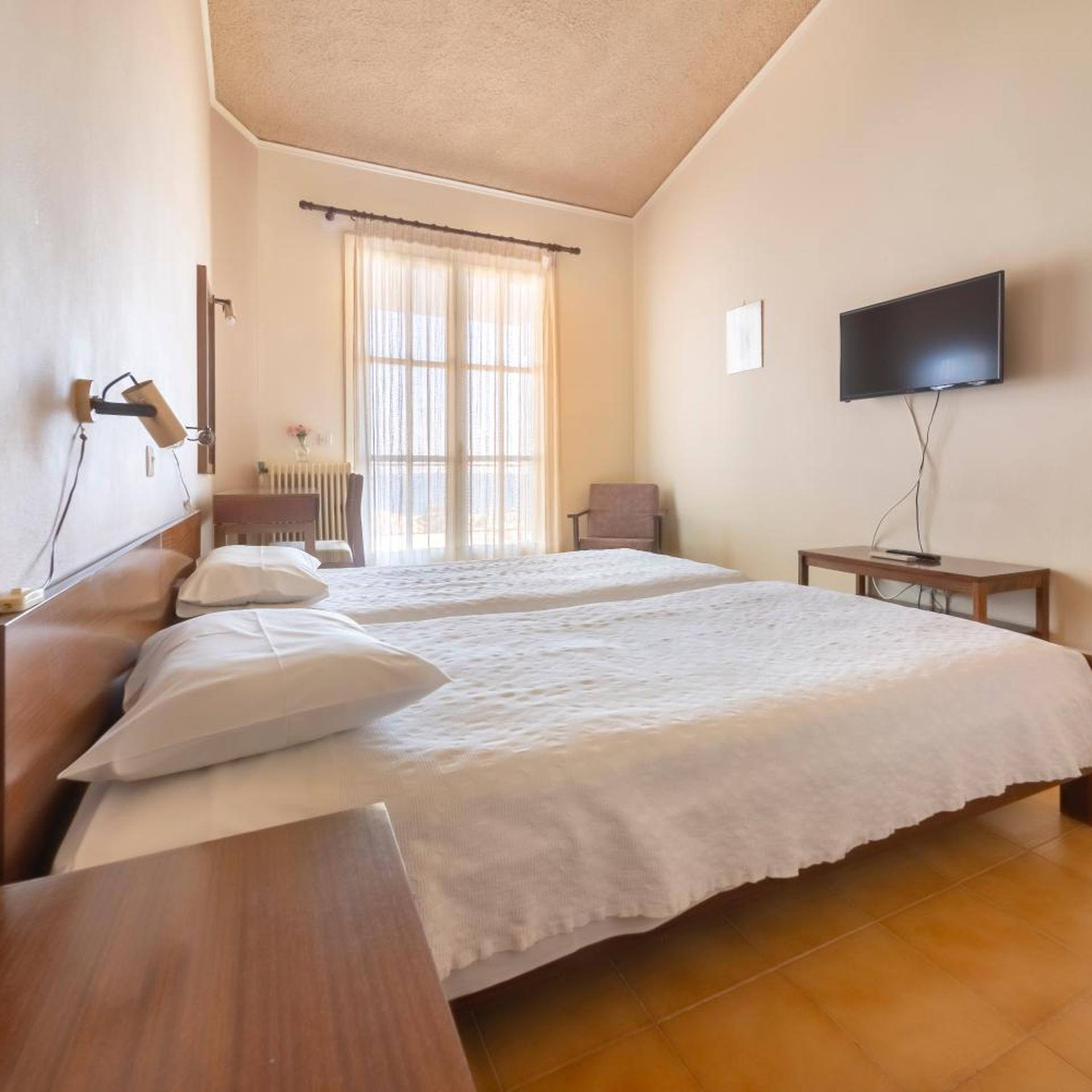 غرفة بسرير مزدوج بإطلالة على البحر، Hotel Agia Markella 4/10