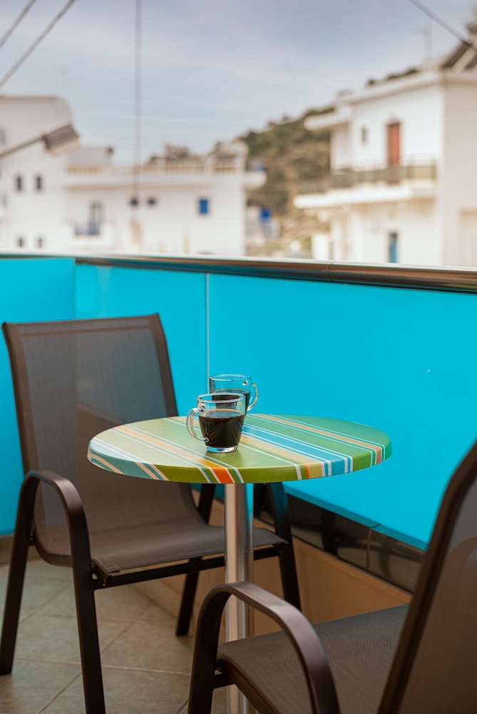 Minos Boutique Hotel 34/50