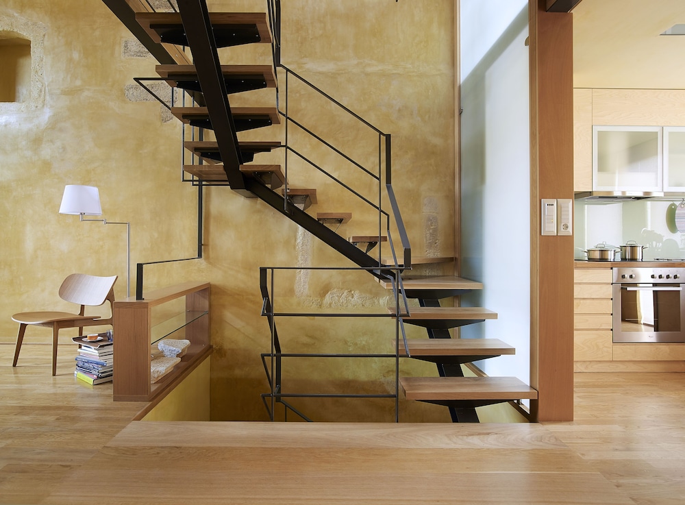 Dorotheou House 24/27