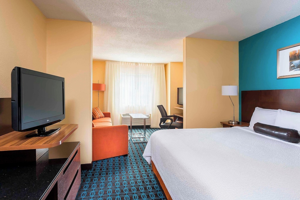 Executive, Suite, King Bed, Sofa, Accessible
