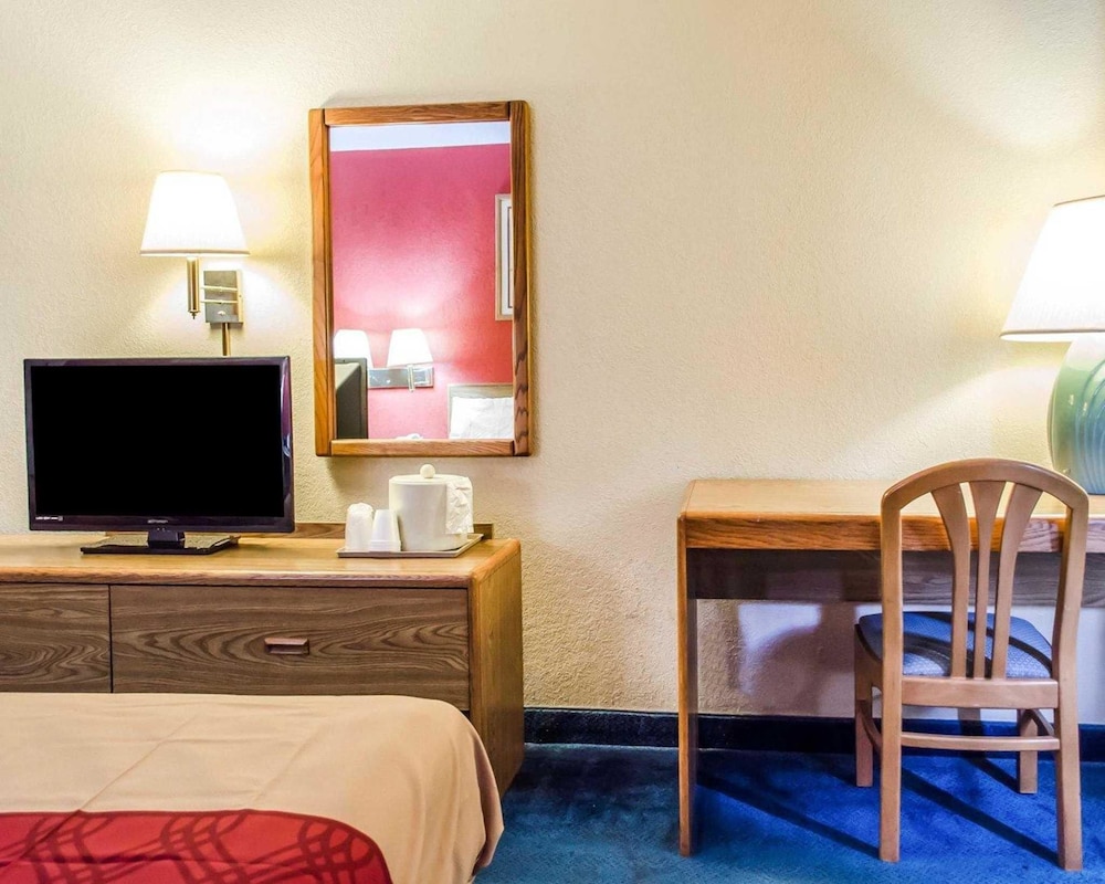 Rodeway Inn Wormleysburg - Harrisburg 19/35