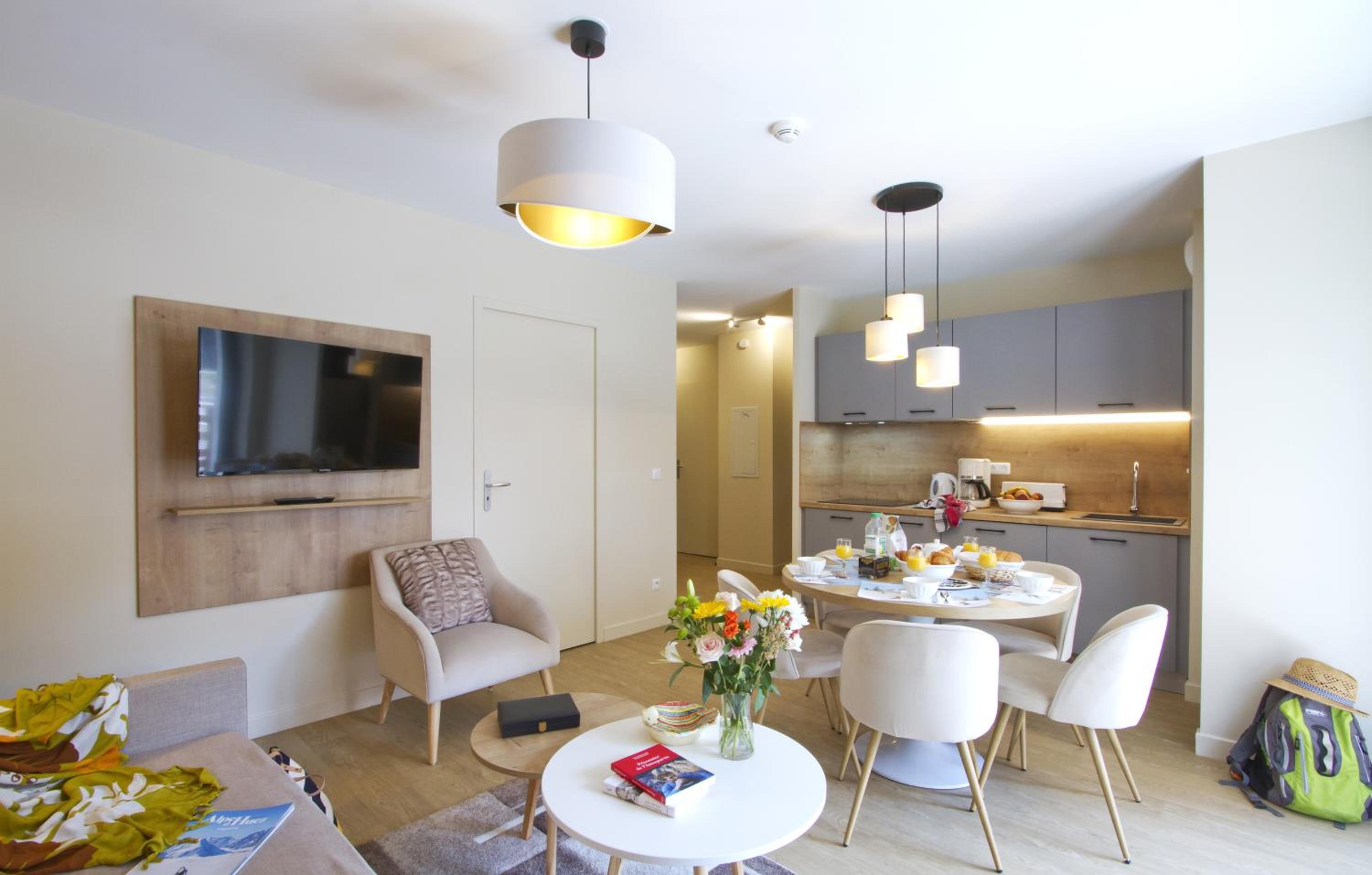 Appart'Hotel Prestige Odalys L'Eclose 17/23