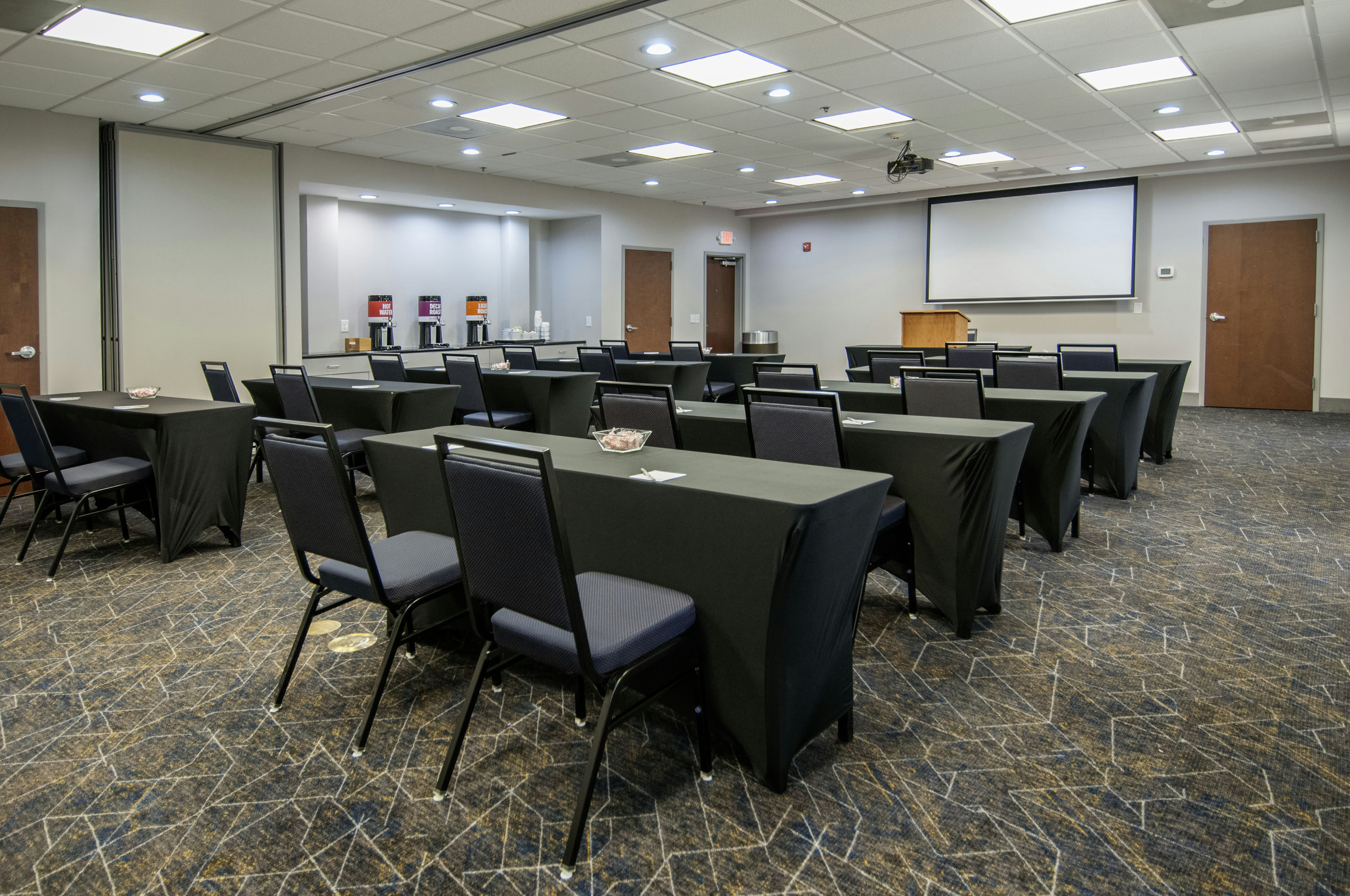 Hampton Inn West Monroe 37/53