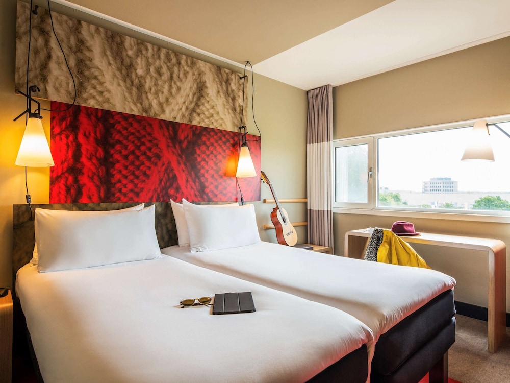 STANDARD, TWIN BEDS