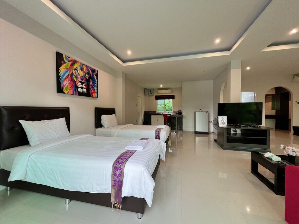 The Serenity Resort 16/70