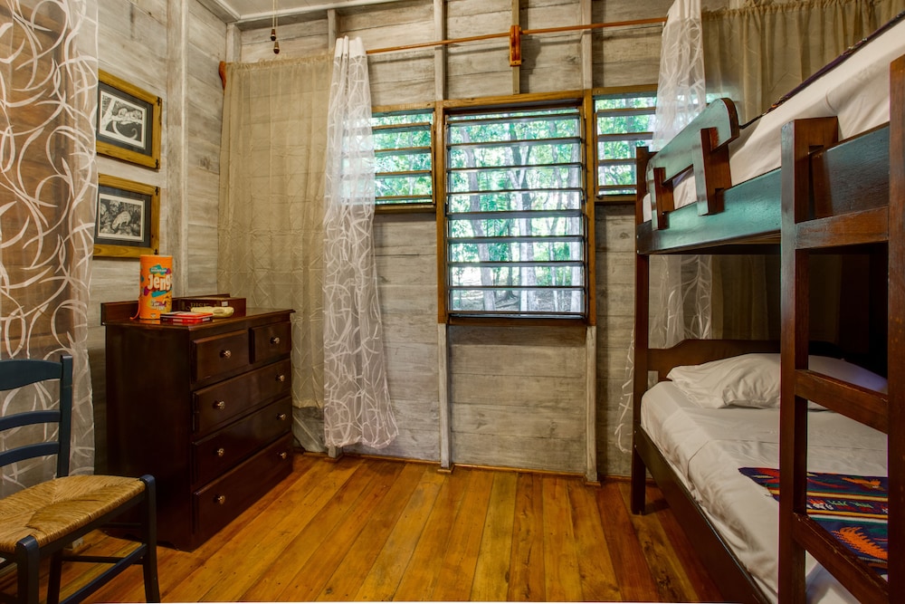 Table Rock Jungle Lodge 49/65