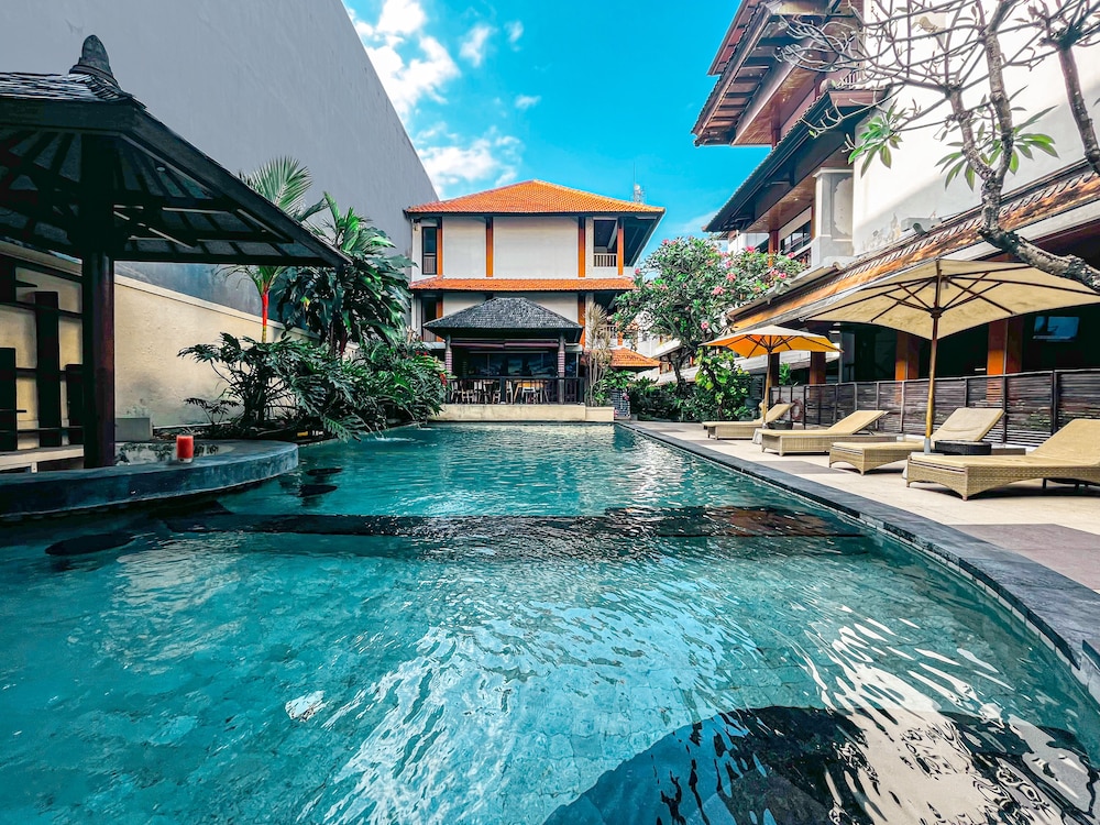 Bali Summer Hotel 47/50