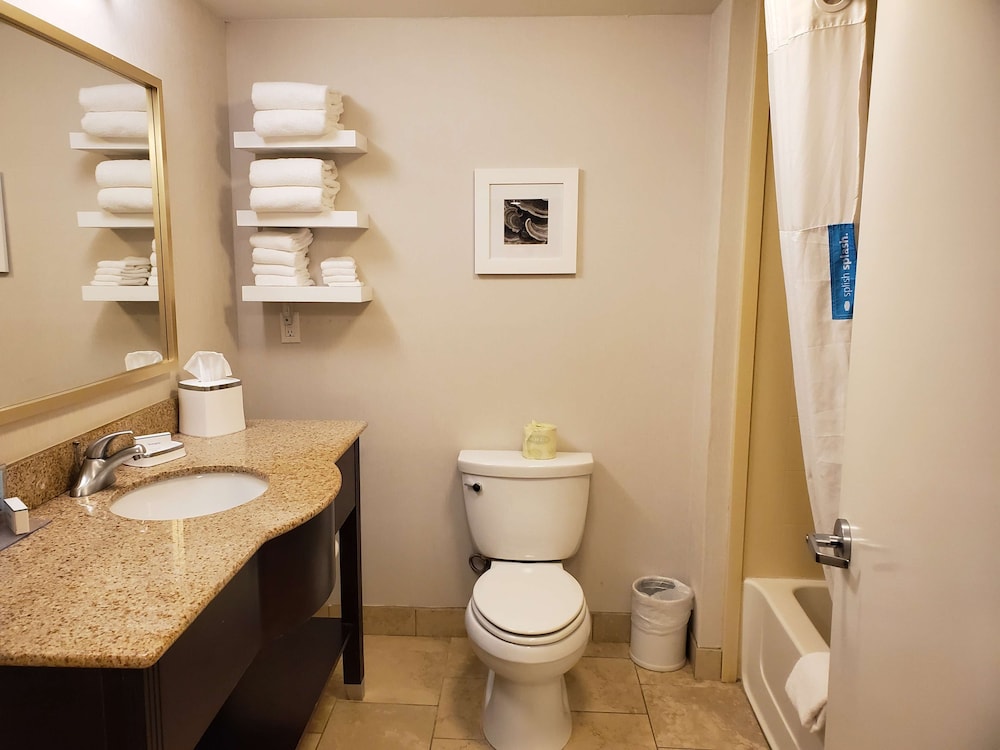 Hampton Inn Miami 23/44