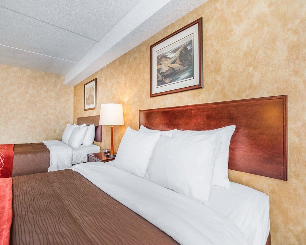 Comfort Inn Sturgeon Falls 8/40