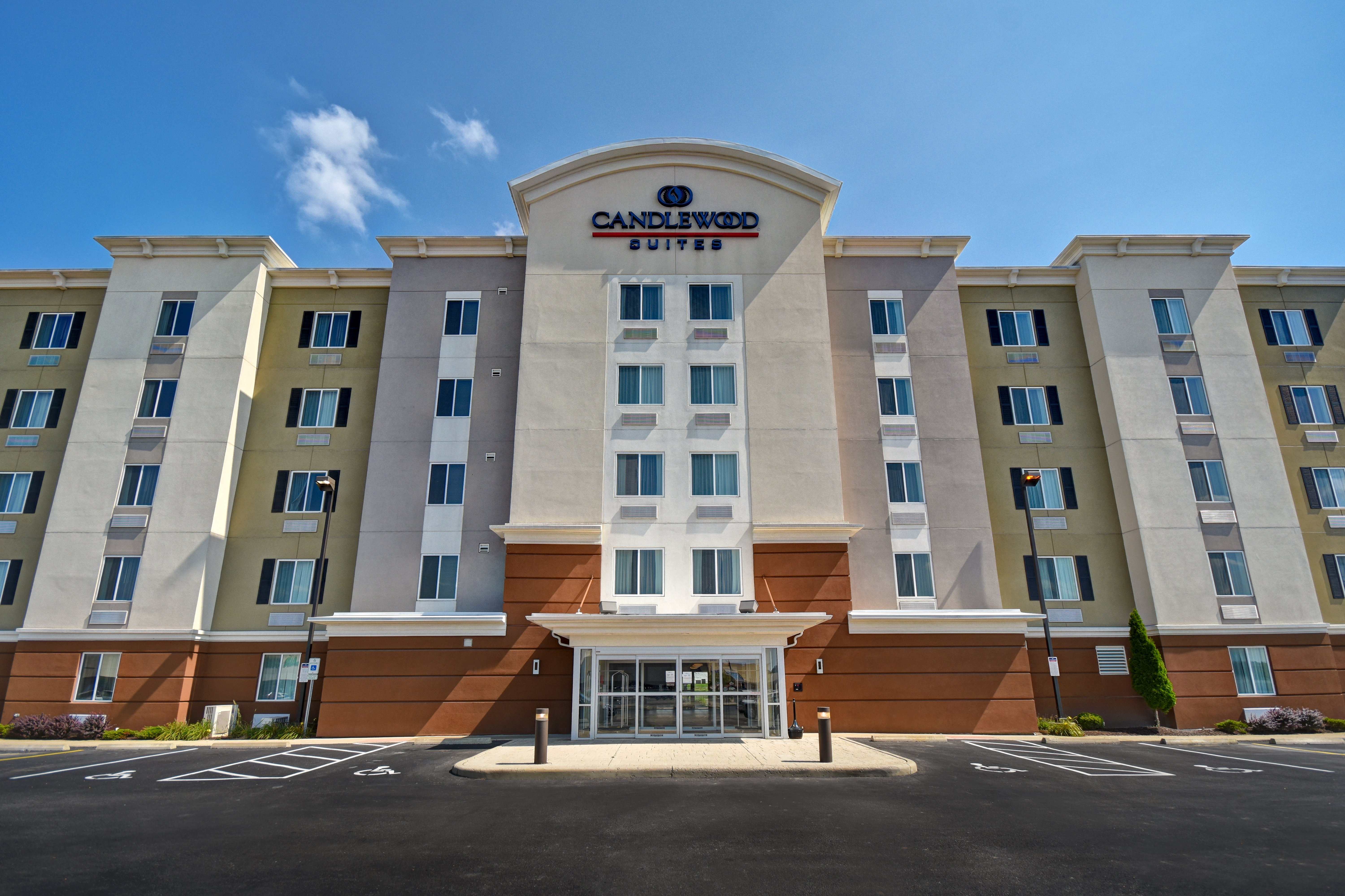 Candlewood Suites St. Clairsville 24/26