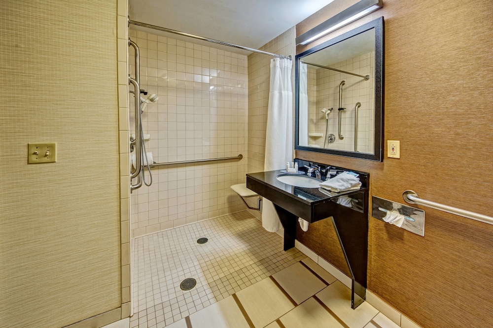 Fairfield Inn And Suites Russellville 9/30