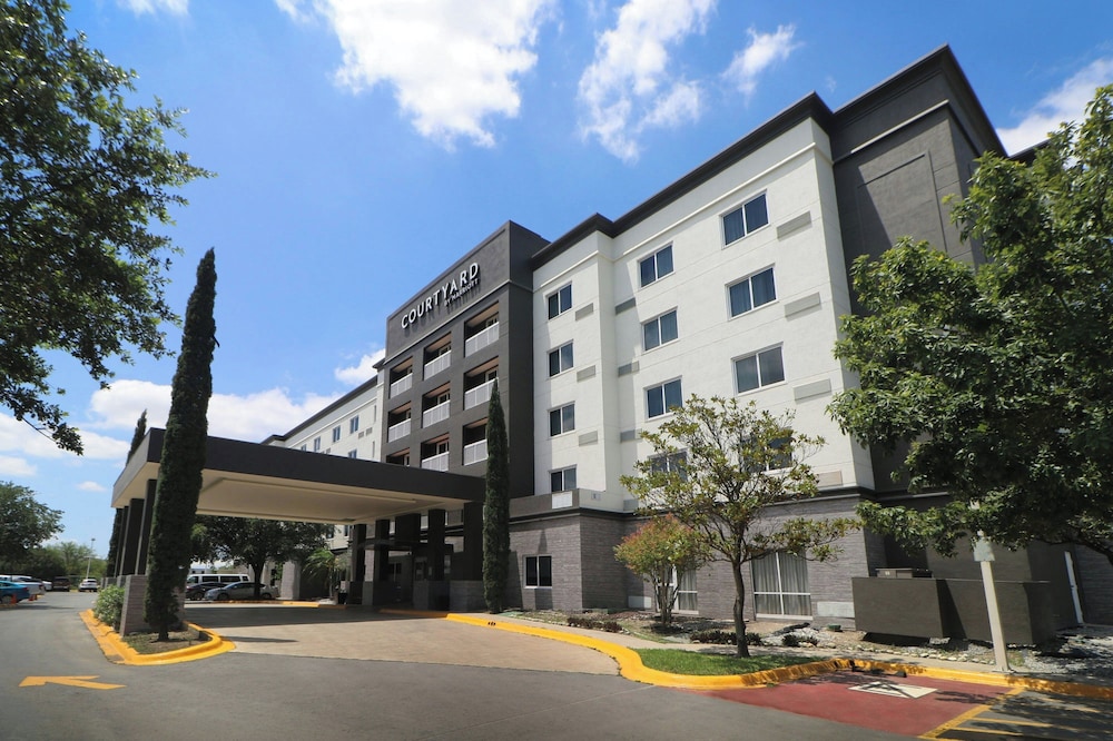 Courtyard By Marriott Monterrey Airport 41/50