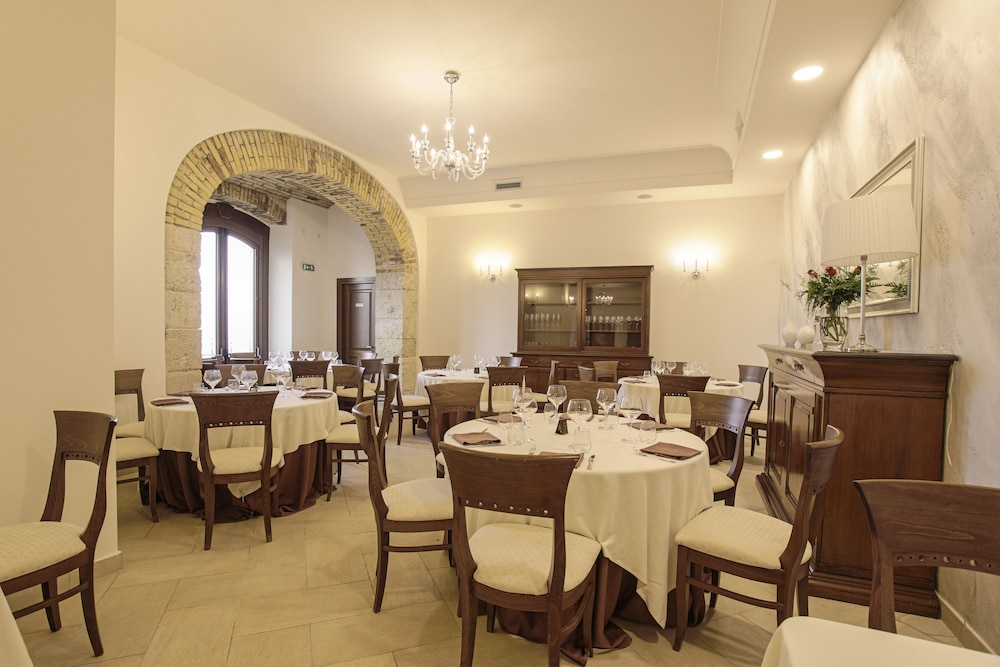 Villa Giuliana 38/50