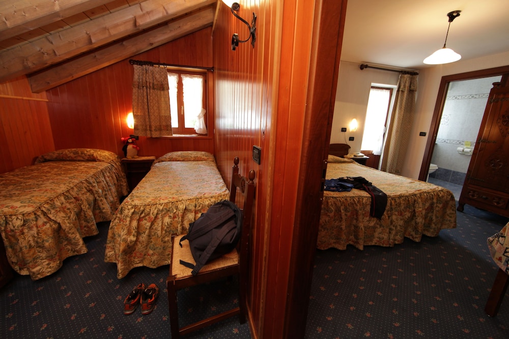 Hotel Santa San 53/69