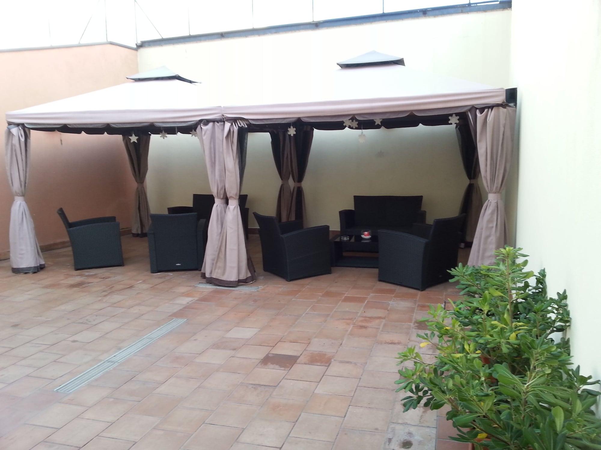Art Jazz Hotel 2/87