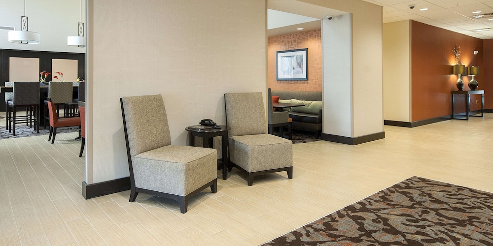Hampton Inn Suites Seneca Clemson Area Sc 45/74