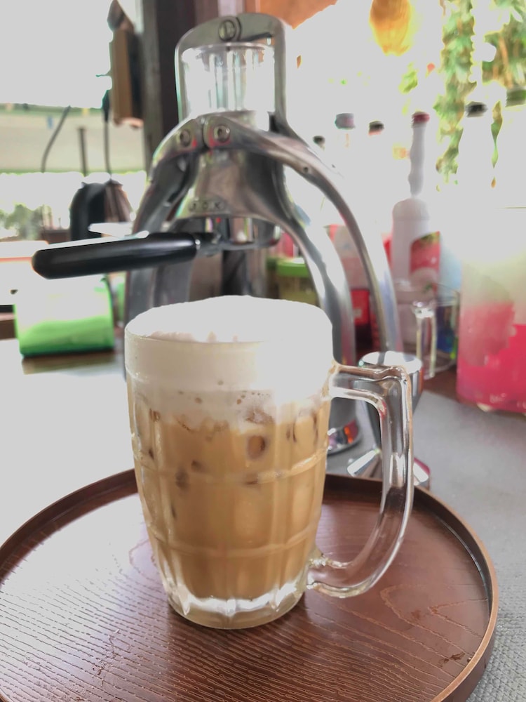 Aioun At Amphawa 19/50