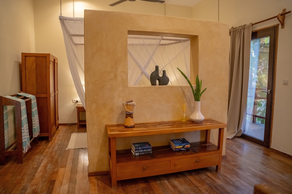 Jambiani Villas 5/50
