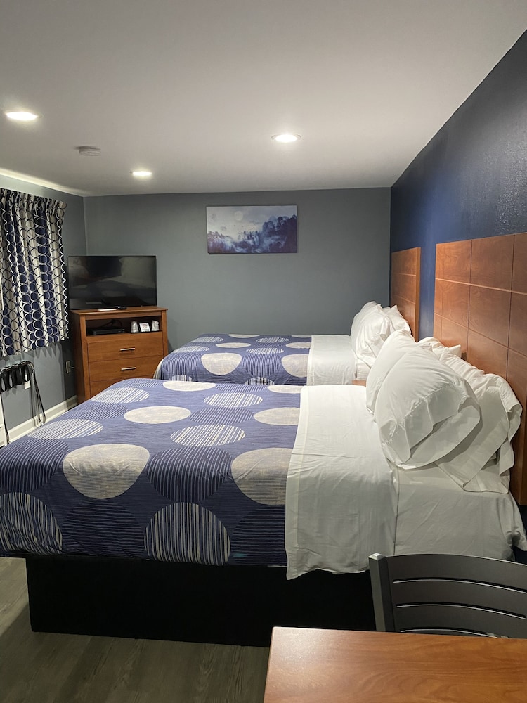 Dunmore Inn 8/15